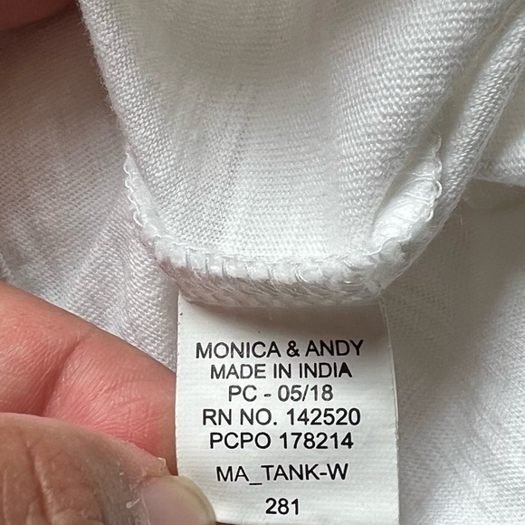 🆕 EUC Monica + Andy unisex solid white tank top with pocket 5T - Picture 4 of 8